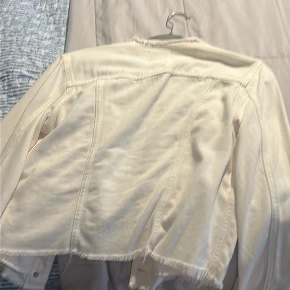 Hidden Frayed White Denim Jacket s never worn/ brand new - Picture 5 of 5